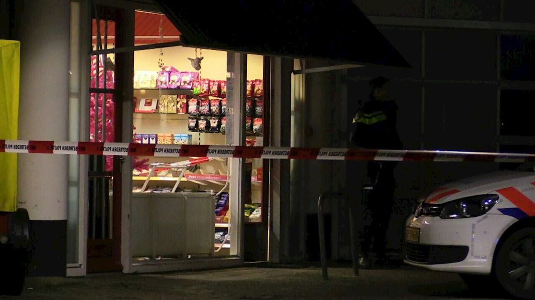 Man aangehouden voor gewapende overval op tankstation Enschede