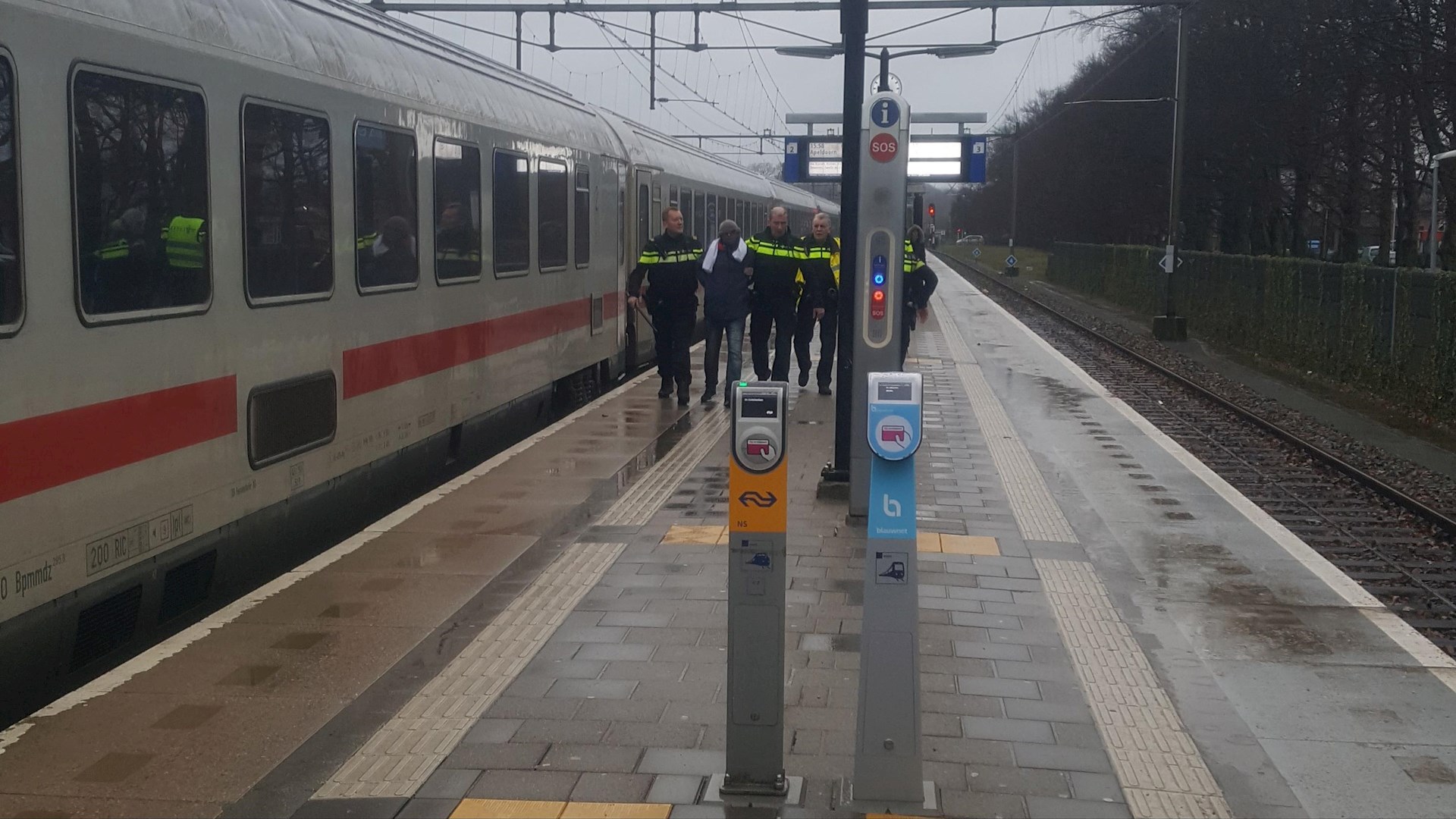 NS Wil Schade Aan Vernielde Internationale Trein Wierden Verhalen Op ...