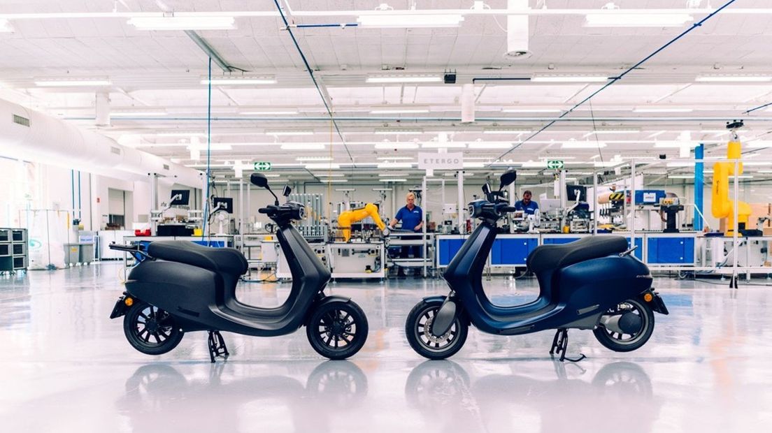 Deze elektrische en 'slimme' scooter zou in Emmen worden geproduceerd