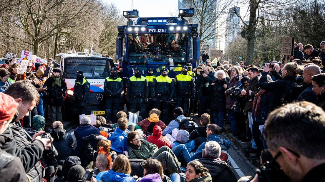 Dit is het waterkanon dat wordt ingezet