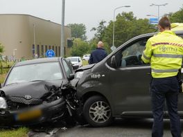Gewonde bij ongeluk met meerdere voertuigen op Graswijk Assen