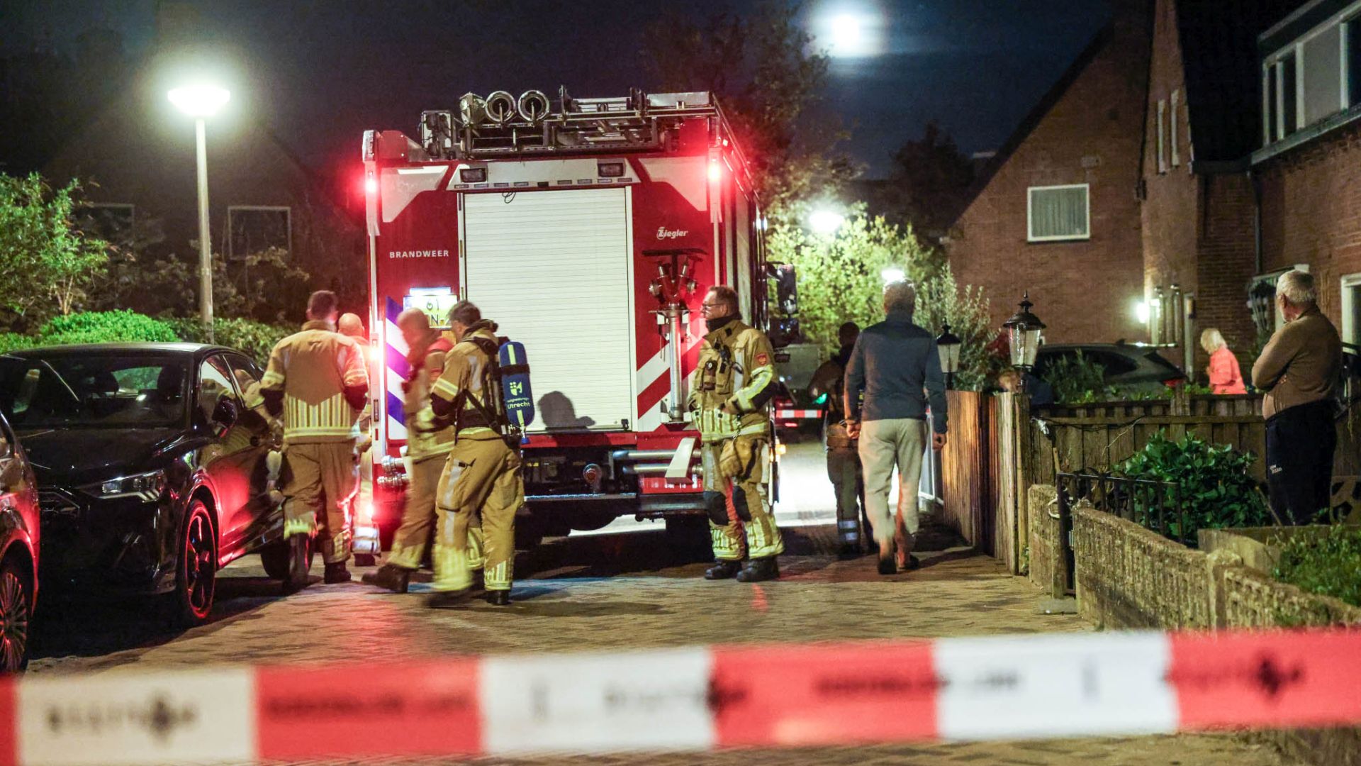 Explosie bij woning in Amersfoort | File in beide richtingen A27 na ongeluk.