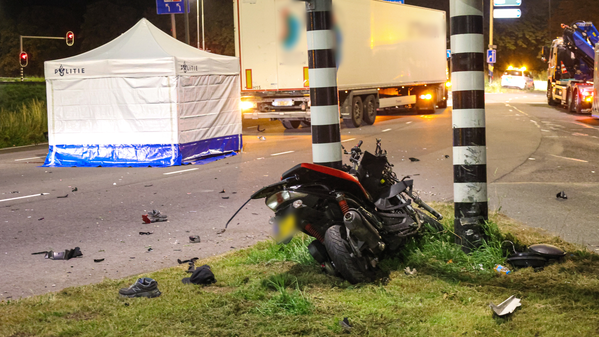 Motorrijder komt om het leven bij eenzijdig ongeluk.