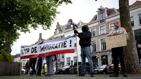 Lokale partijen zeggen 'nee' tegen een azc, maar kan dat wel?