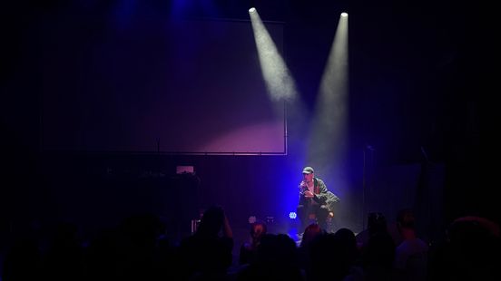 'Ik heb zelf moeten leren wat liefde is', Brohlins hiphop met therapeutische grondslag Nieuws