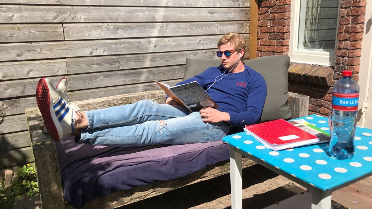 Bijna examentijd: 'Het cijfer maakt me niet uit, als ik het maar haal!'