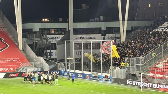 Vitesse blijft na zege volop in de race voor vierde periodetitel en dus ook promotie