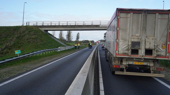 Plafond ingestort door lekkage | Gewonden bij ongeval in Hancate. Plafond ingestort door lekkage | Gewonden bij ongeval in Hancate.