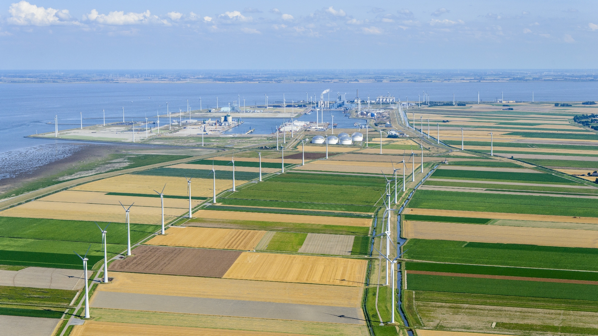 Eemshaven en Terneuzen blijven over voor mogelijke kerncentrales