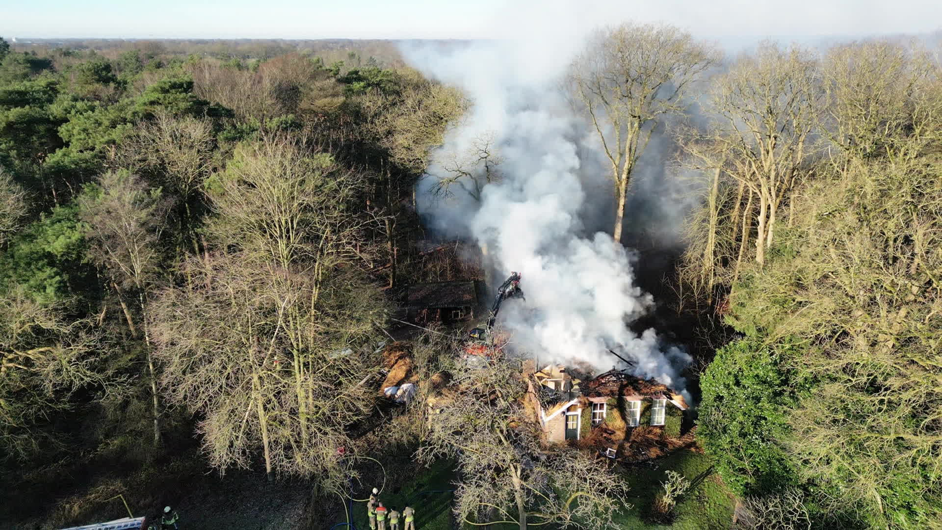 Dronebeelden Van De Brand - RTV Oost