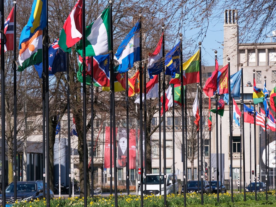 NAVO-top in Den Haag wordt 'wereldkampioenschap' voor World Forum