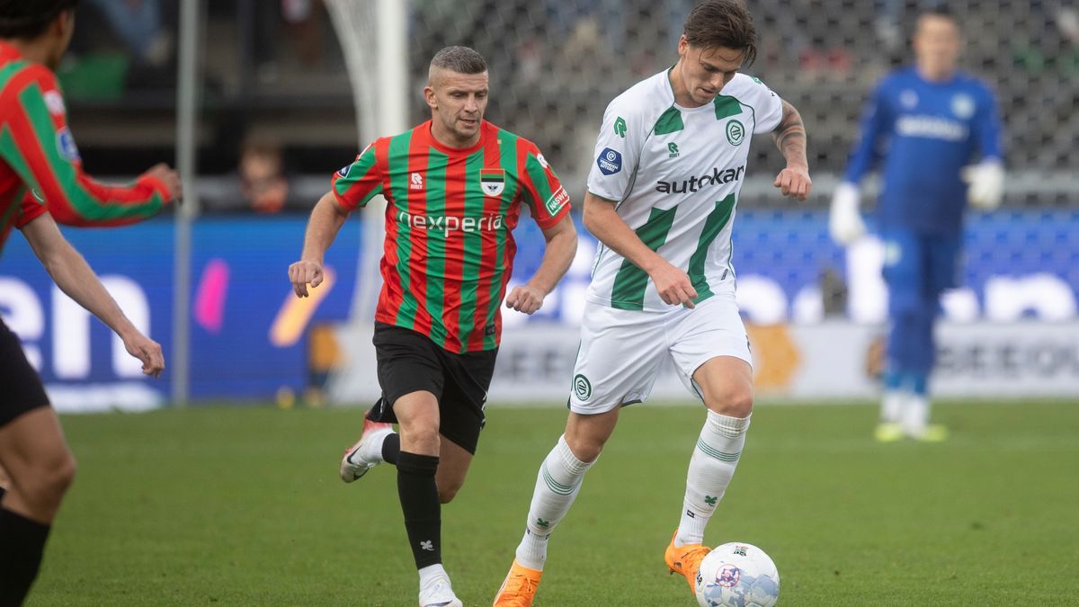 Warming-up: FC Groningen - NEC