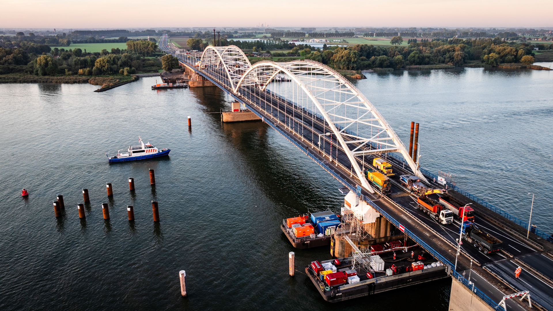 Vroege avondspits op A2 richting het zuiden door afsluiting Merwedebrug