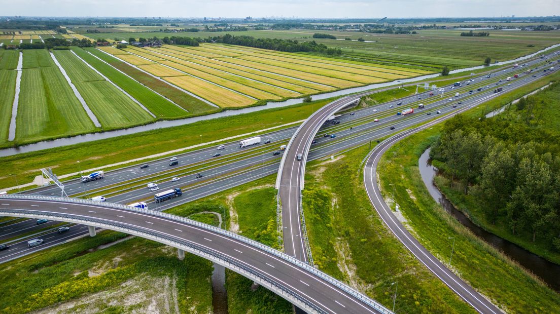 De aansluiting van de N434 met de A4