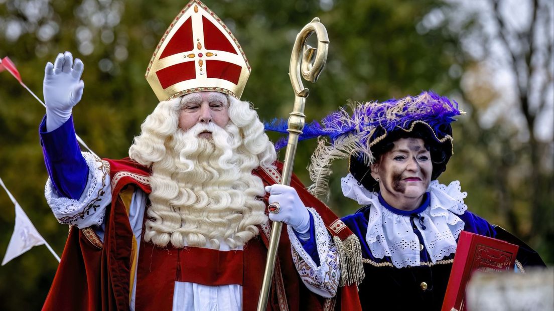 Sinterklaas maakte een uitstapje naar Slot Loevestein
