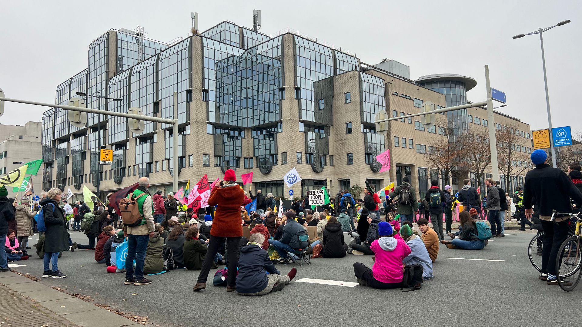 Extinction Rebellion wil demonstreren op snelweg bij Utrecht: wat gaat burgemeester Dijksma doen?