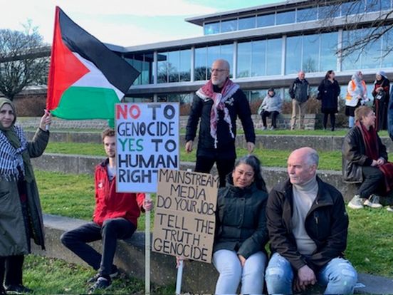 Pro-Palestina demonstratie in Zwolle rustig verlopen