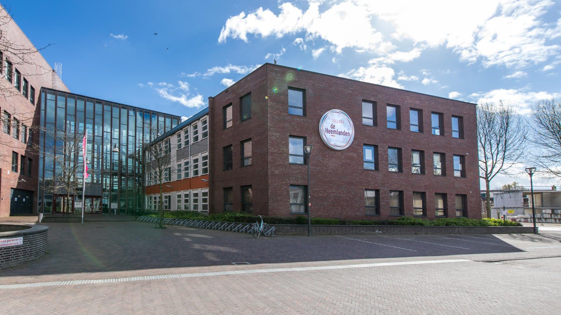 Houtense docenten willen af van bestuurder, crisis binnen scholengemeenschap