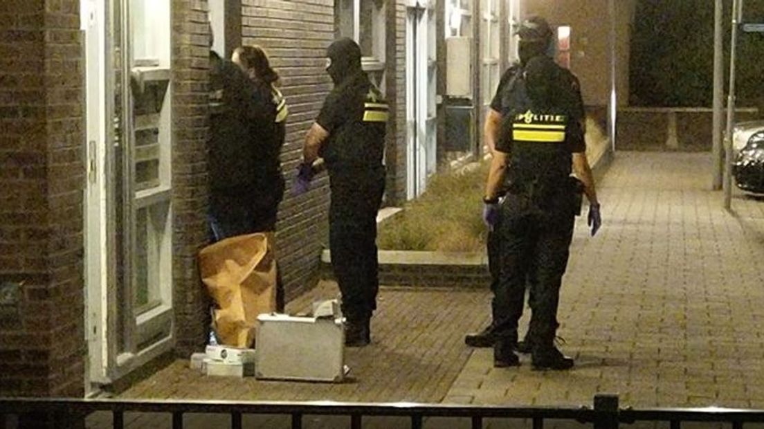 Vandaag worden de zeven verdachten voorgeleid die donderdag onder meer in Arnhem en Huissen werden opgepakt. Politie en justitie zeggen met de arrestaties een aanslag te hebben verijdeld. In dit blog houden we je op de hoogte van de laatste ontwikkelingen.