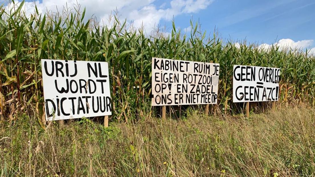 Protest in Albergen tegen komst azc