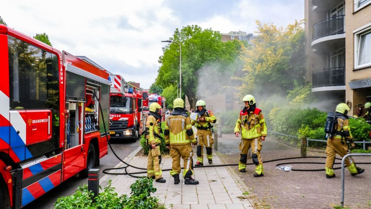 112 Nieuws: Woningbrand aan Fazanstraat in Enschede