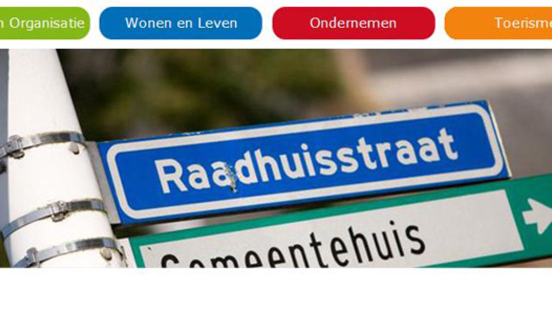 Gemeentehuis Didam modern, klassiek