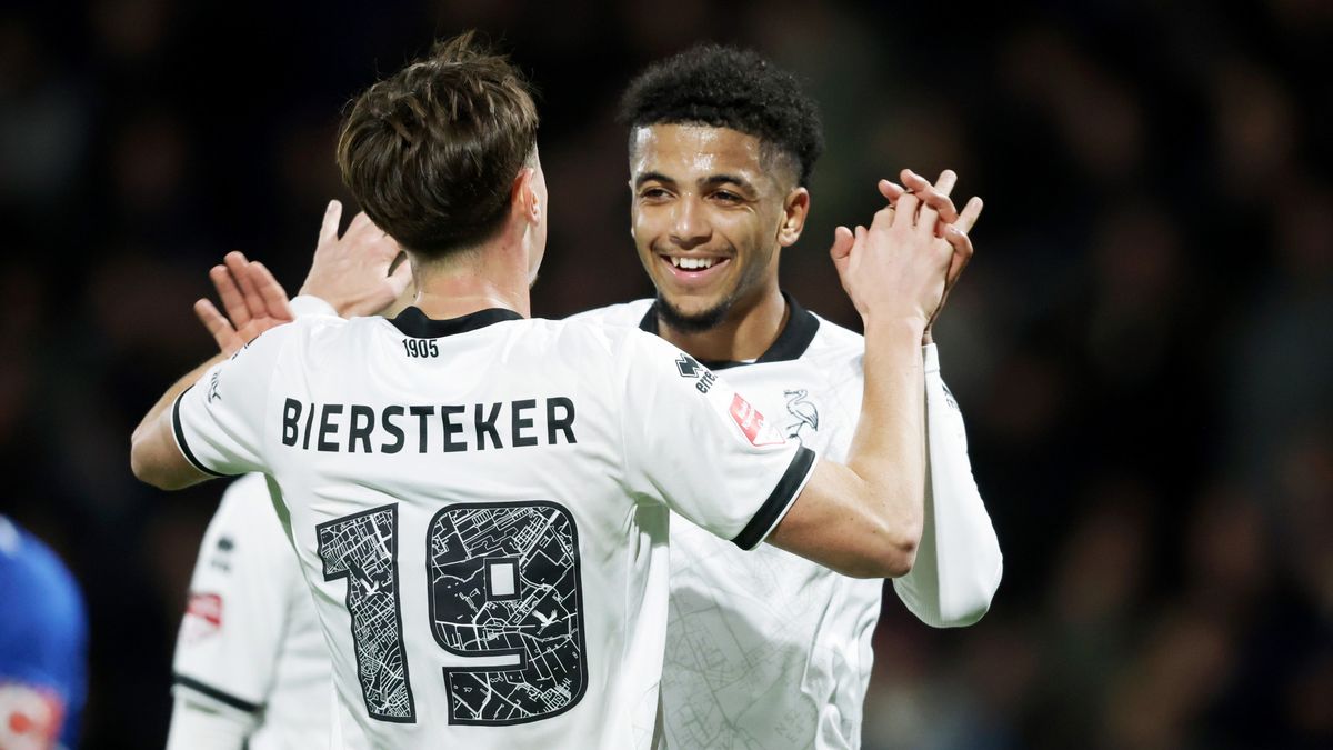 KNVB-beker | FC Den Bosch - ADO Den Haag gestaakt, VV Katwijk begonnen aan duel met Vitesse