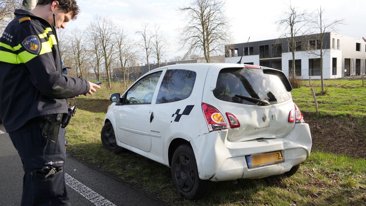 Gewonde bij botsing op N862 bij Nieuw-Dordrecht