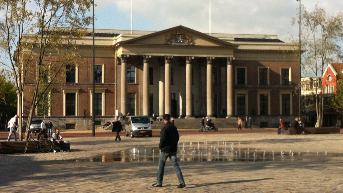 In het gerechtshof in Leeuwarden is een 55-jarige man uit Peize in hoger beroep veroordeeld tot een celstraf van een half jaar (Rechten: archief RTV Drenthe)