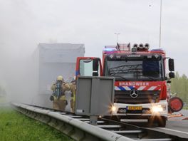 112-nieuws: Kettingbotsing Baarn | Wasmiddelen in vrachtwagen A2 in brand