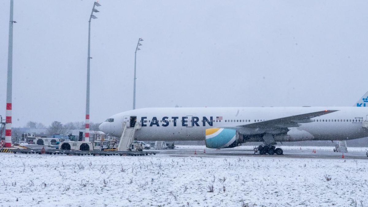 Vluchten wijken uit naar MAA na hevige sneeuwval in de rest van het land
