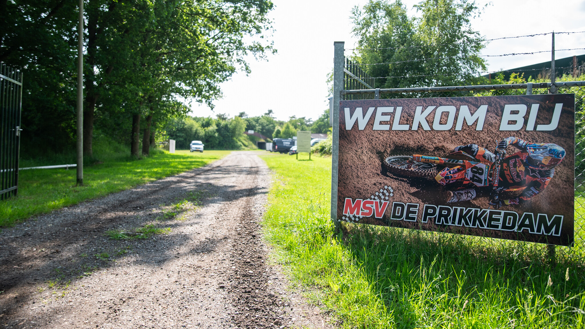 Jonge ferstoarn by ûngelok op crossbaan Prikkedam yn Makkingea