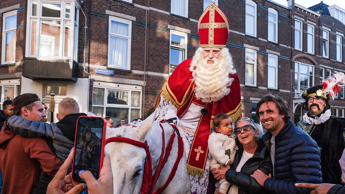 Sinterklaas in de Archimedesstraat