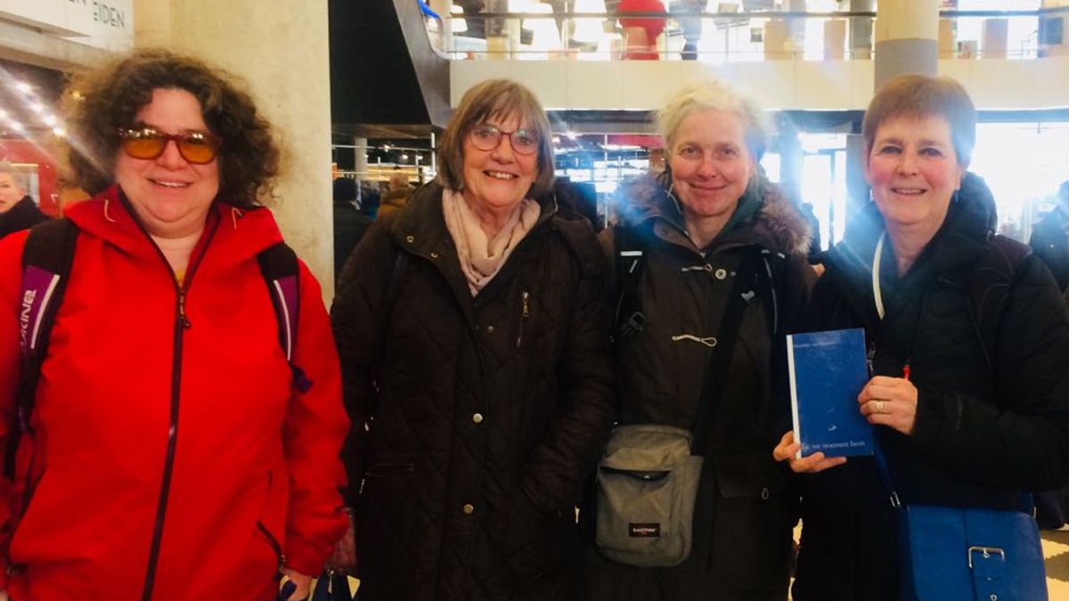 De Rijnmond Leesclub: 'En we noemen hem' van Marjolijn van Heemstra