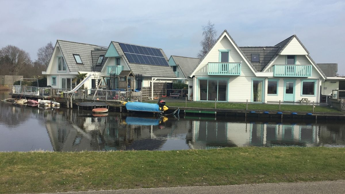 Permanente bewoners Smurfendorp krijgen extra tijd om te verkassen