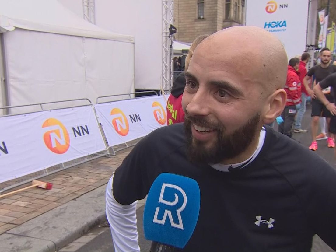 Ook als hij niks gegeten heeft rent hij door: Karim rent 35 kilometer tijdens ramadan