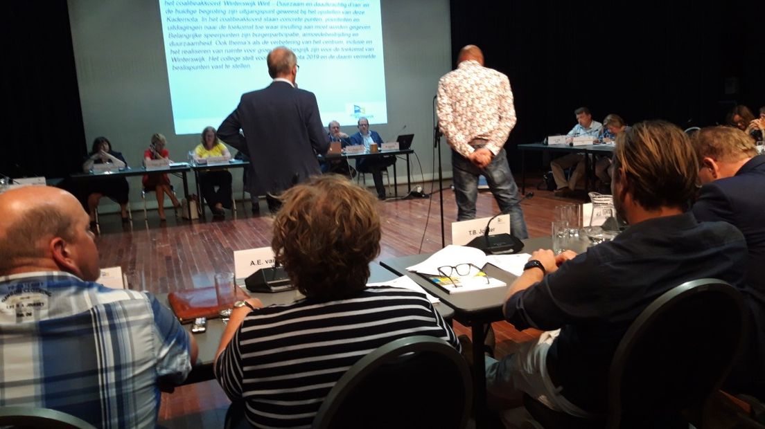 De gemeenteraad vergaderde dinsdag in theater De Storm.