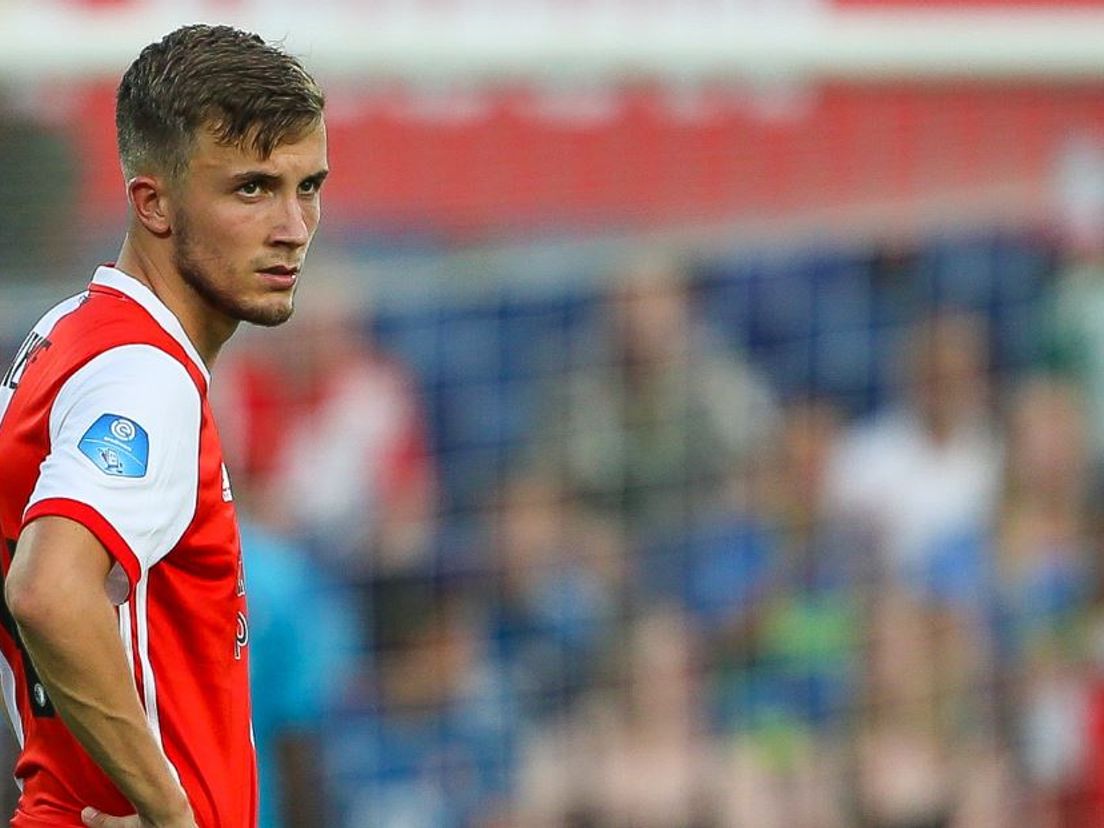 Dylan Vente in het shirt van Feyenoord. (VK Sportphoto - Mischa Keemink)