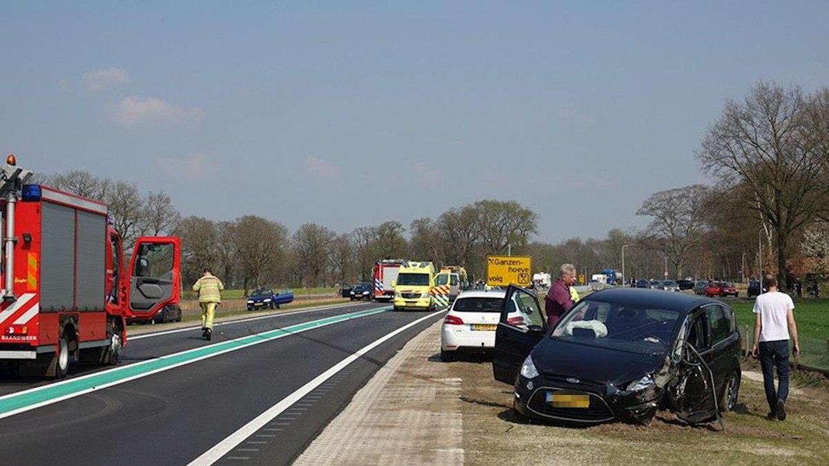 N34 bij Holthone afgesloten na ernstig ongeval