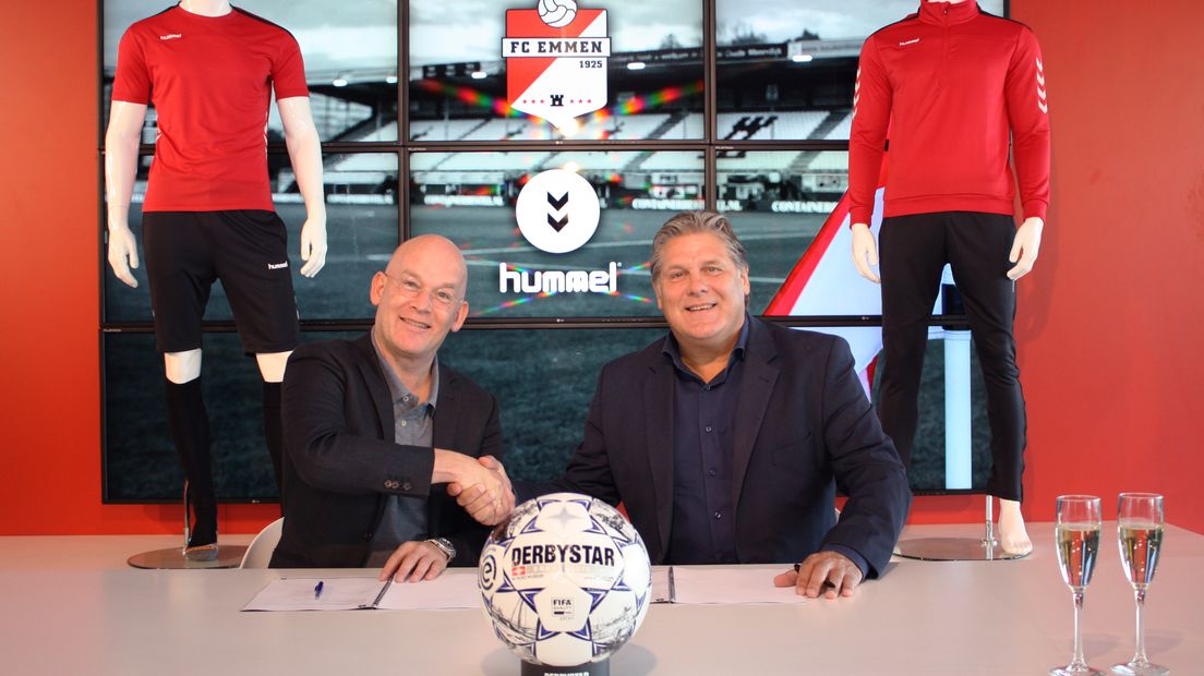 Martijn Pothoven en Ben Haverkort zijn het eens geworden over een nieuwe samenwerking (Rechten: FC Emmen)
