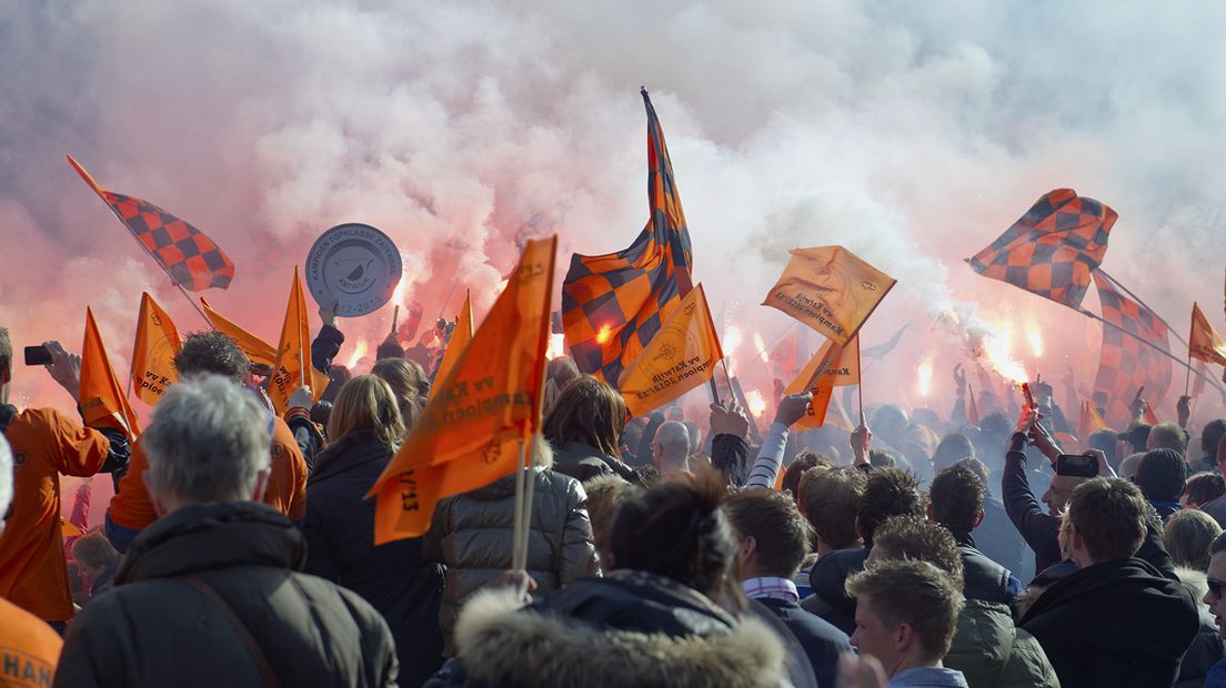 Katwijk viert kampioenschap Topklasse (VI-Images/OrangePictures)