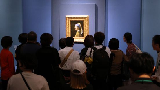 Rijen in museum Japan voor 'Meisje met de parel': 'Wordt hier bijna als iets heiligs gezien' Home