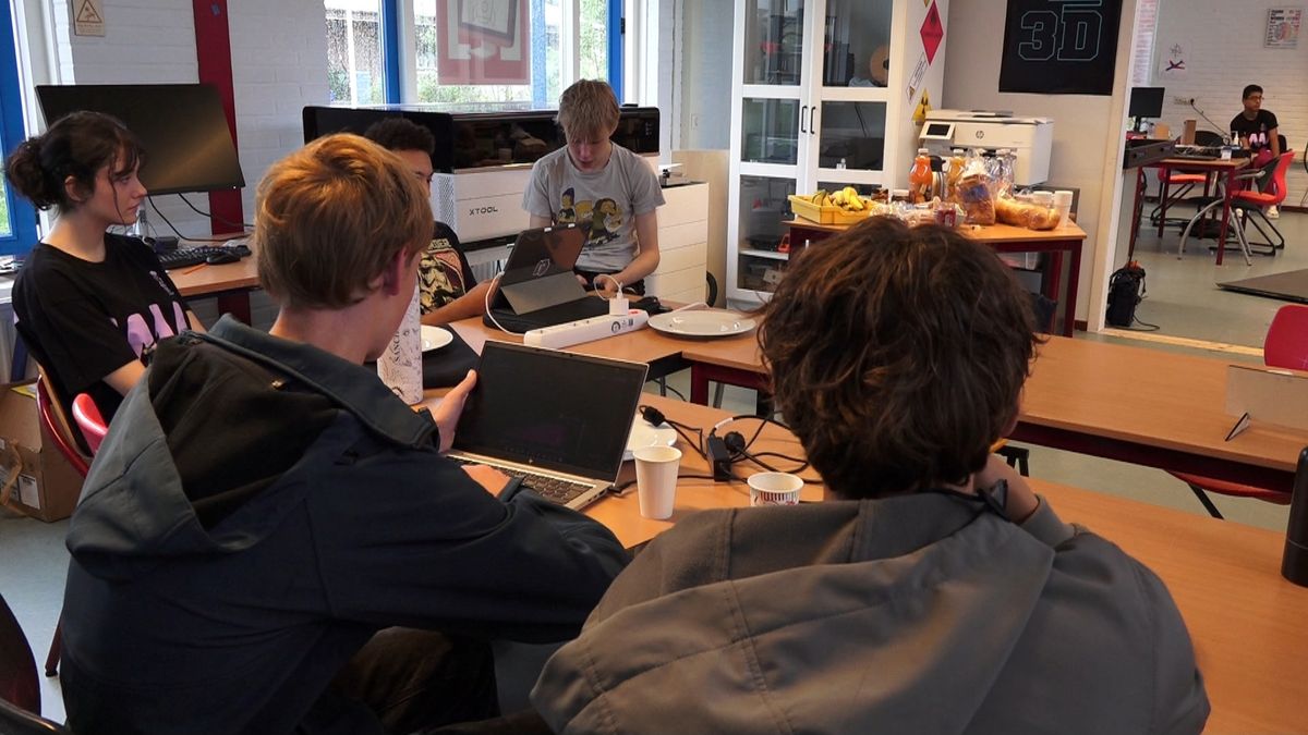 Hackathon: 'We waren van negen uur 's ochtends tot 20 uur 's avonds bezig'