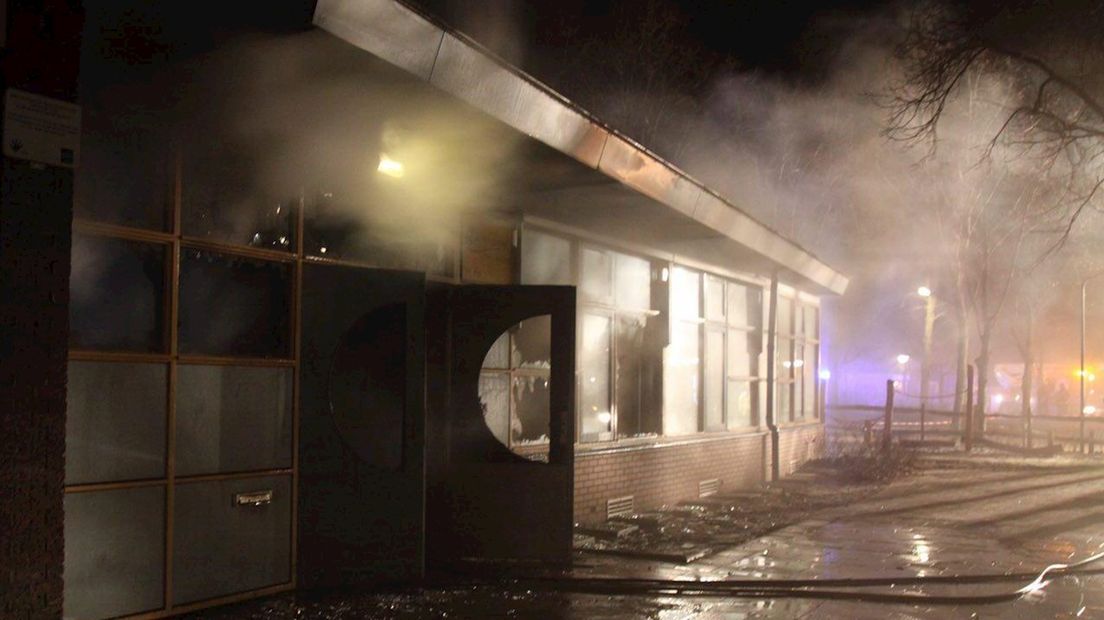 Flinke schade bij brand in school Zwolle