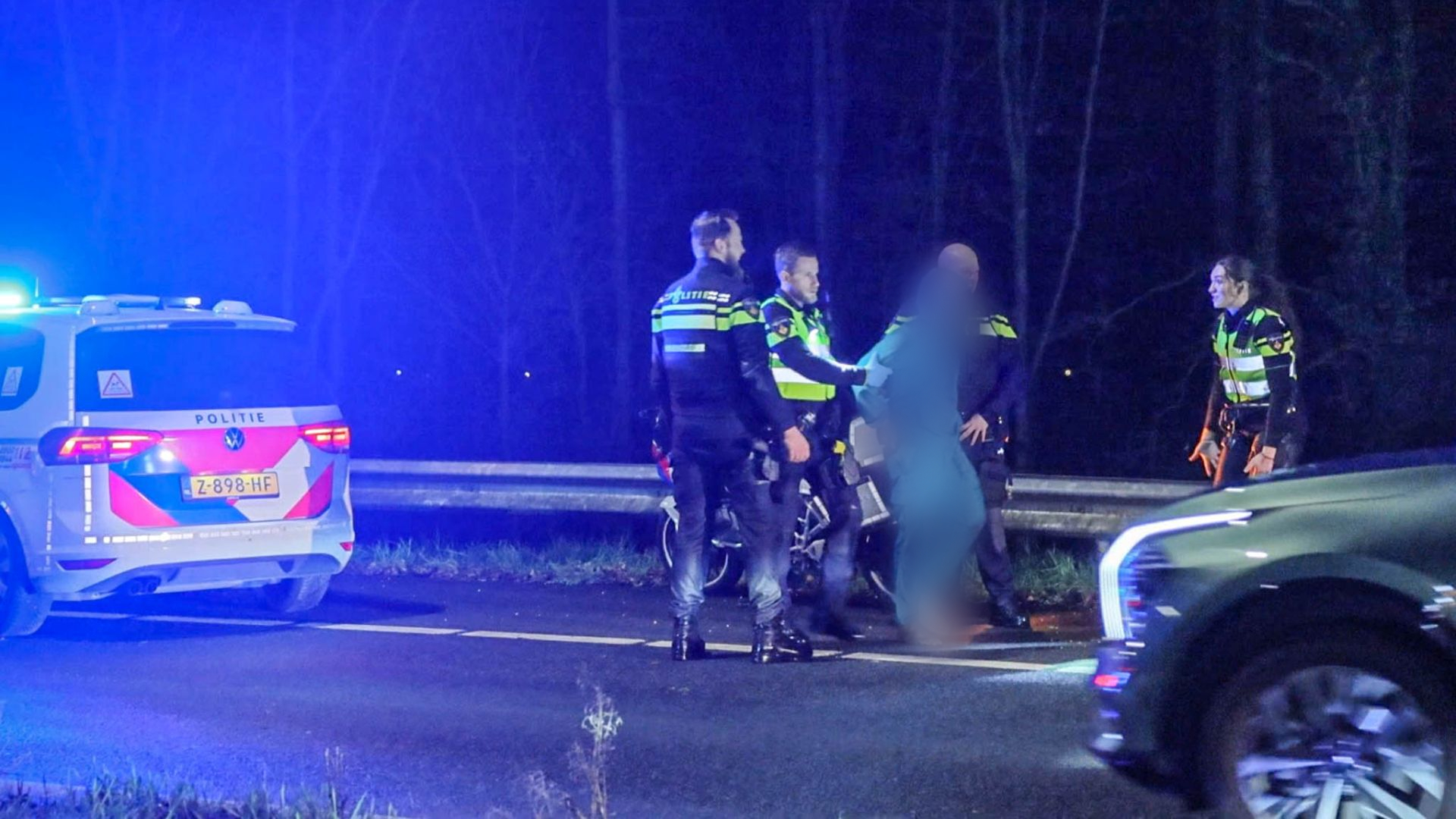 3 nepagenten aangehouden na achtervolging en botsingen in Amersfoort