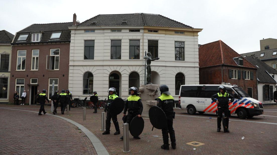 ME in actie in Wageningen.