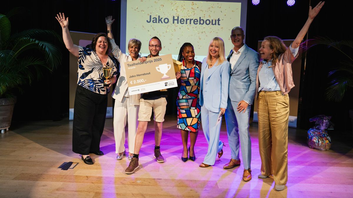 Jako Herrebout uit Terneuzen wint Taalheldenprijs 2025: 'Ik moet het nog even beseffen'