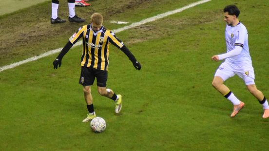 Zwaarbevochten gelijkspel Vitesse thuis tegen VVV