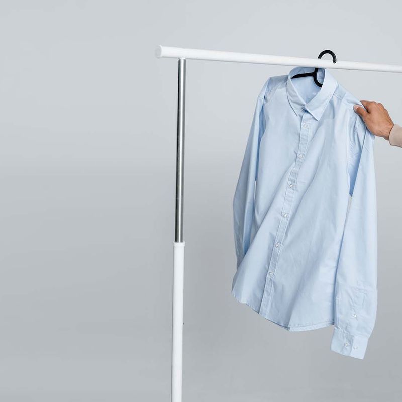 Het wordt weer warm kan je dan in je korte broek naar kantoor? Rijnmond