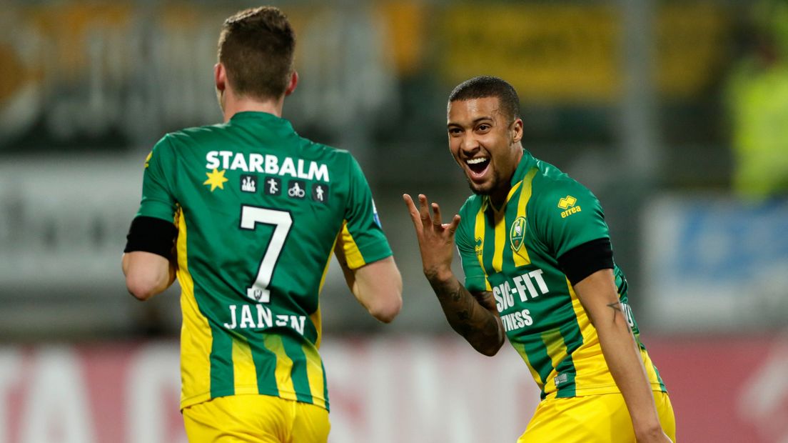 Gianni Zuiverloon in 2016 in het shirt van ADO Den Haag